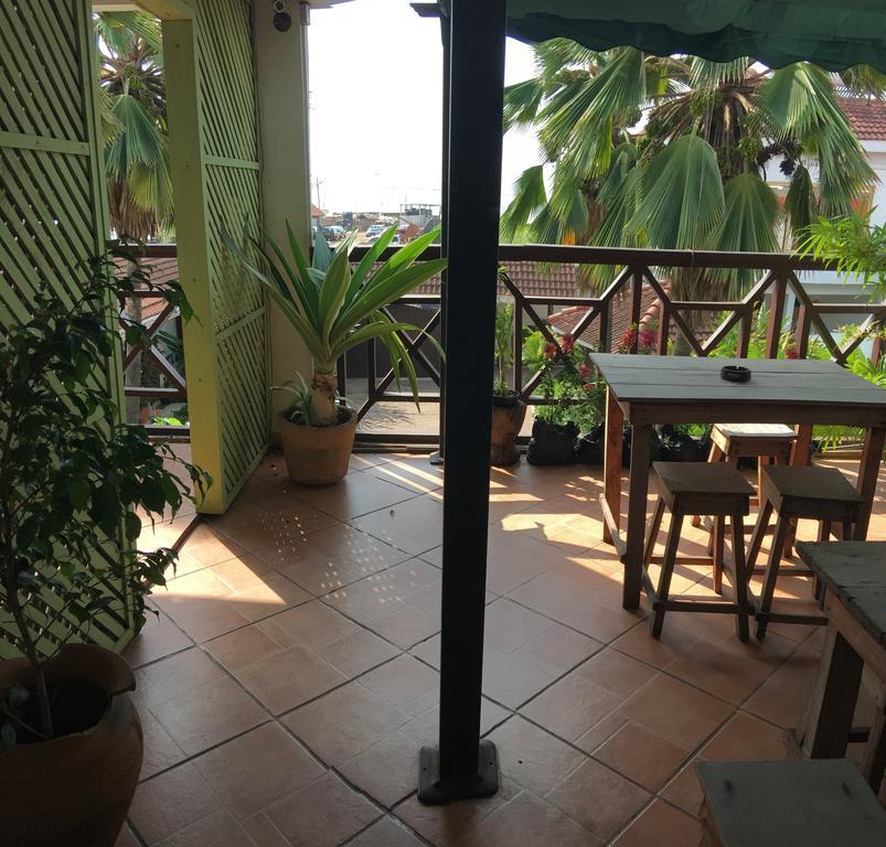 Laparadiseinn Accra Exterior foto